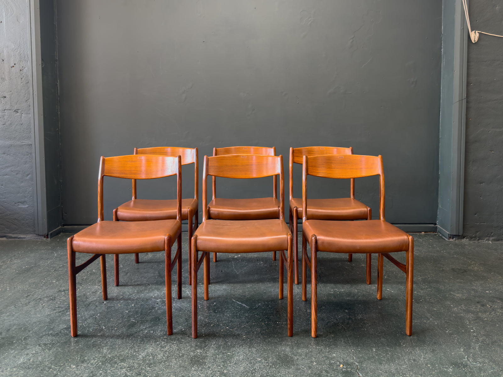 Set of 6 Rosewood and Tan Leather Dining Chairs