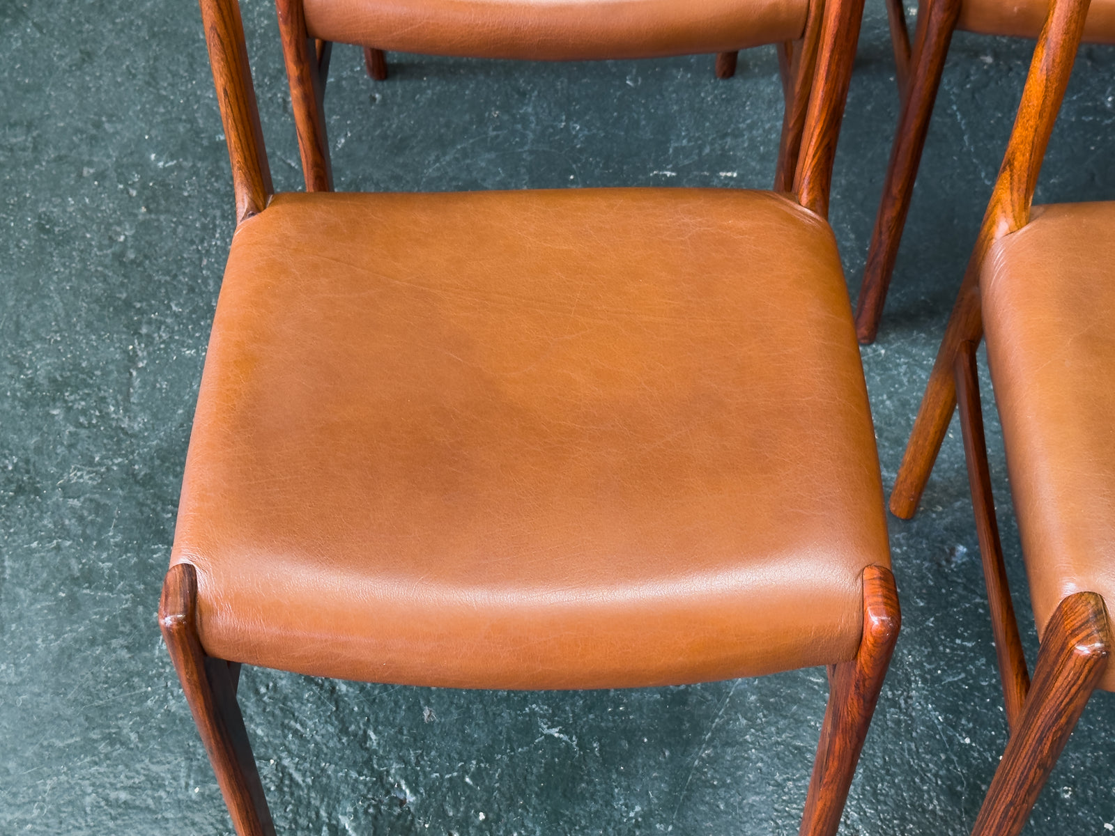 Set of 6 Rosewood and Tan Leather Dining Chairs
