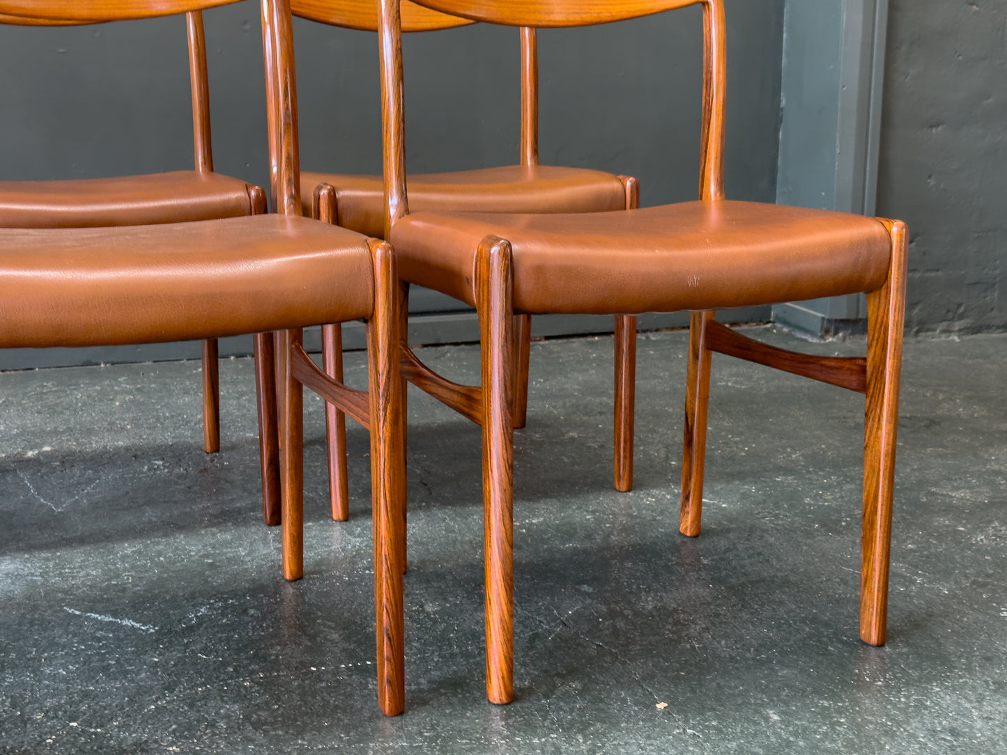 Set of 6 Rosewood and Tan Leather Dining Chairs