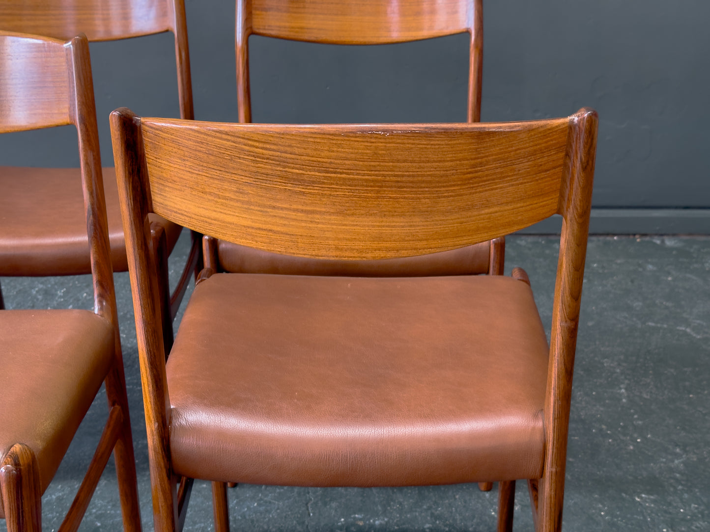 Set of 6 Rosewood and Tan Leather Dining Chairs