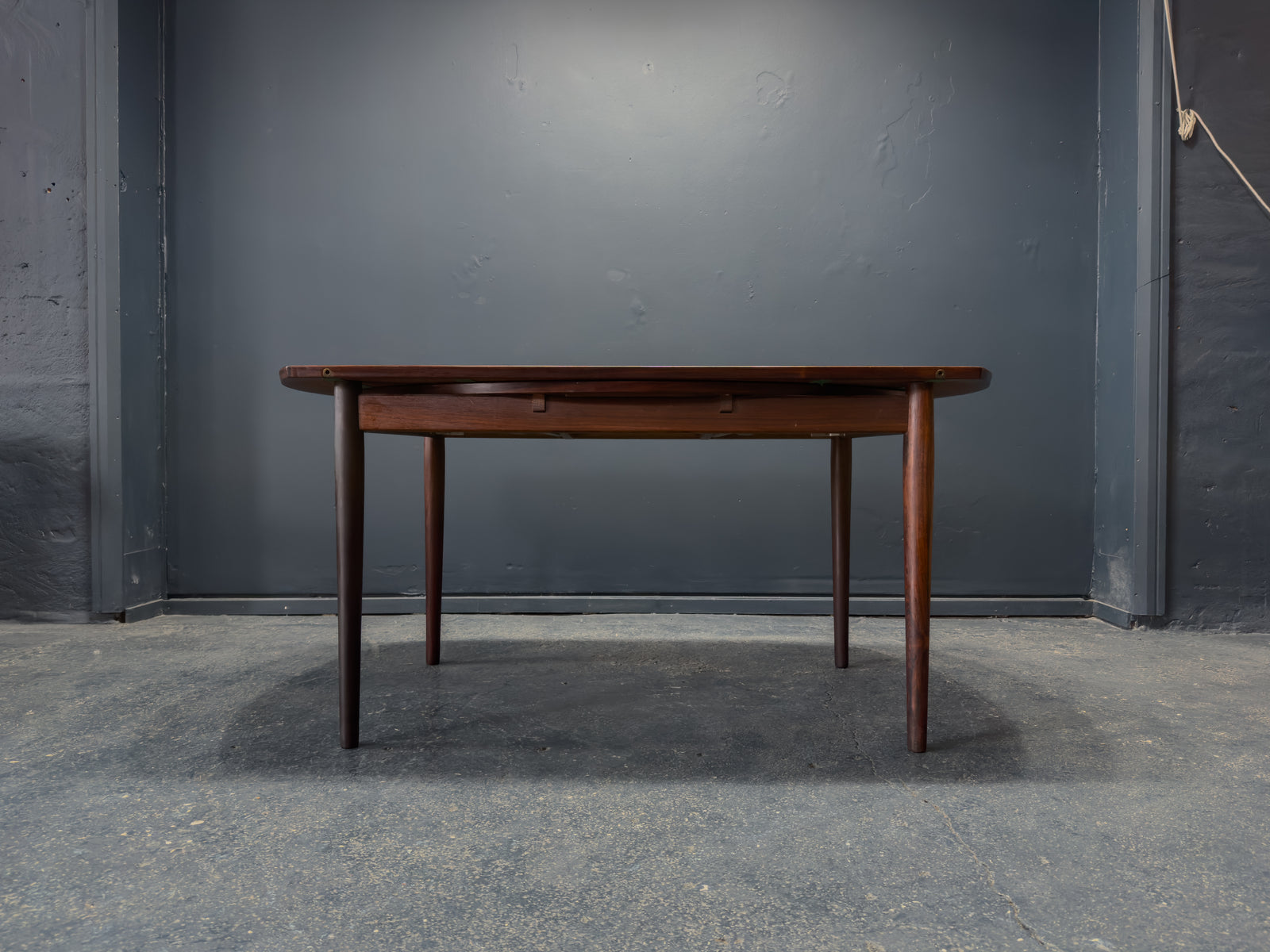 Extending Round Rosewood Dining Table