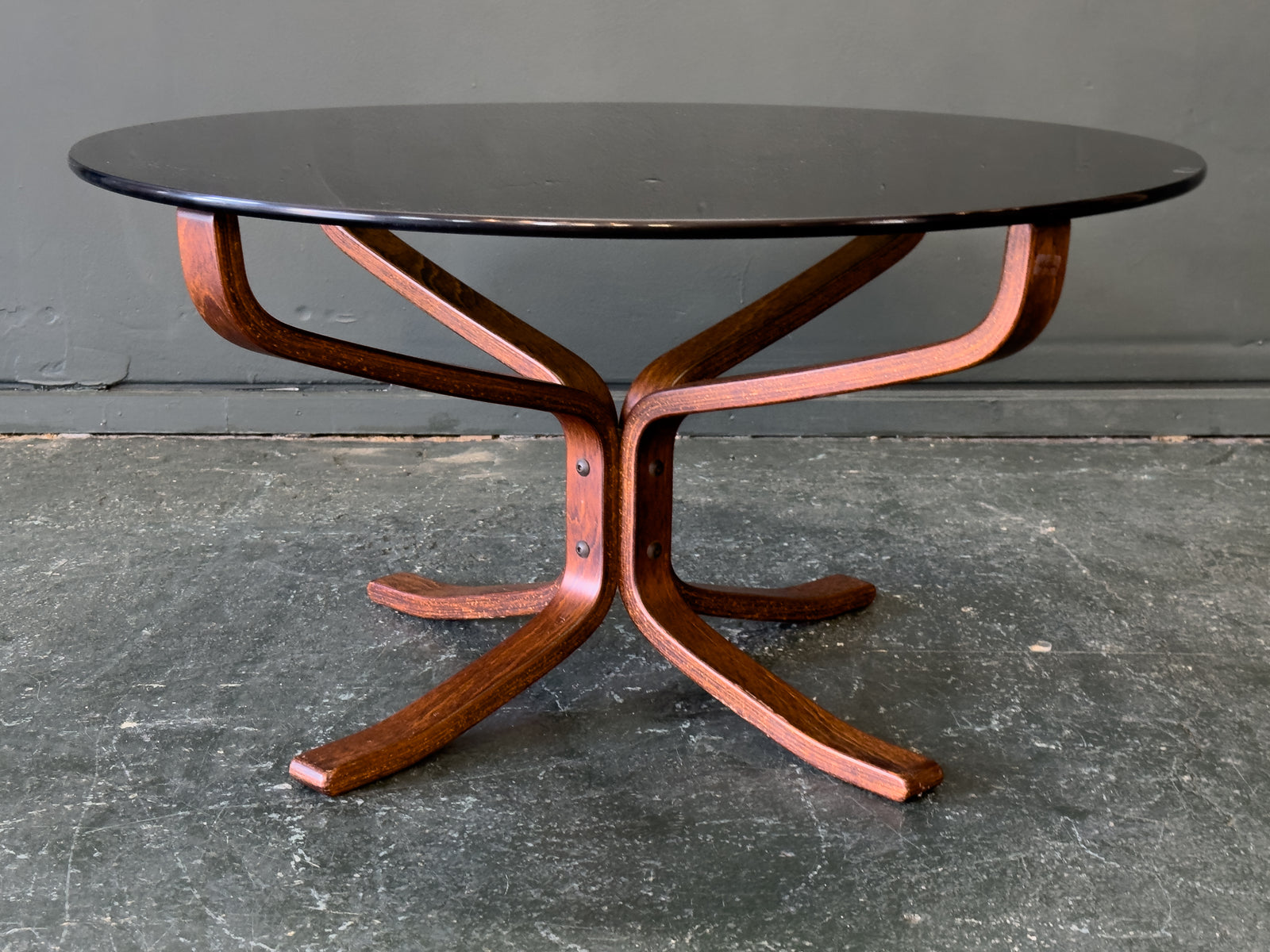 Round Smoked Glass Coffee Table by Sigurd Resell