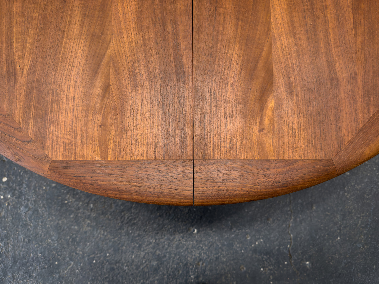Round Teak Dining Table