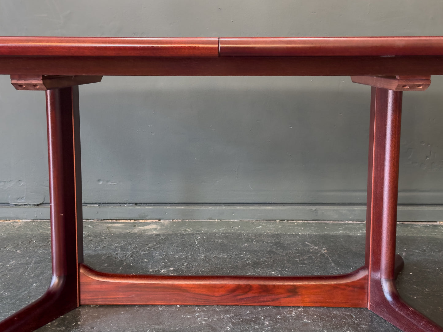 Rosewood Extending Dining Table by Skovby