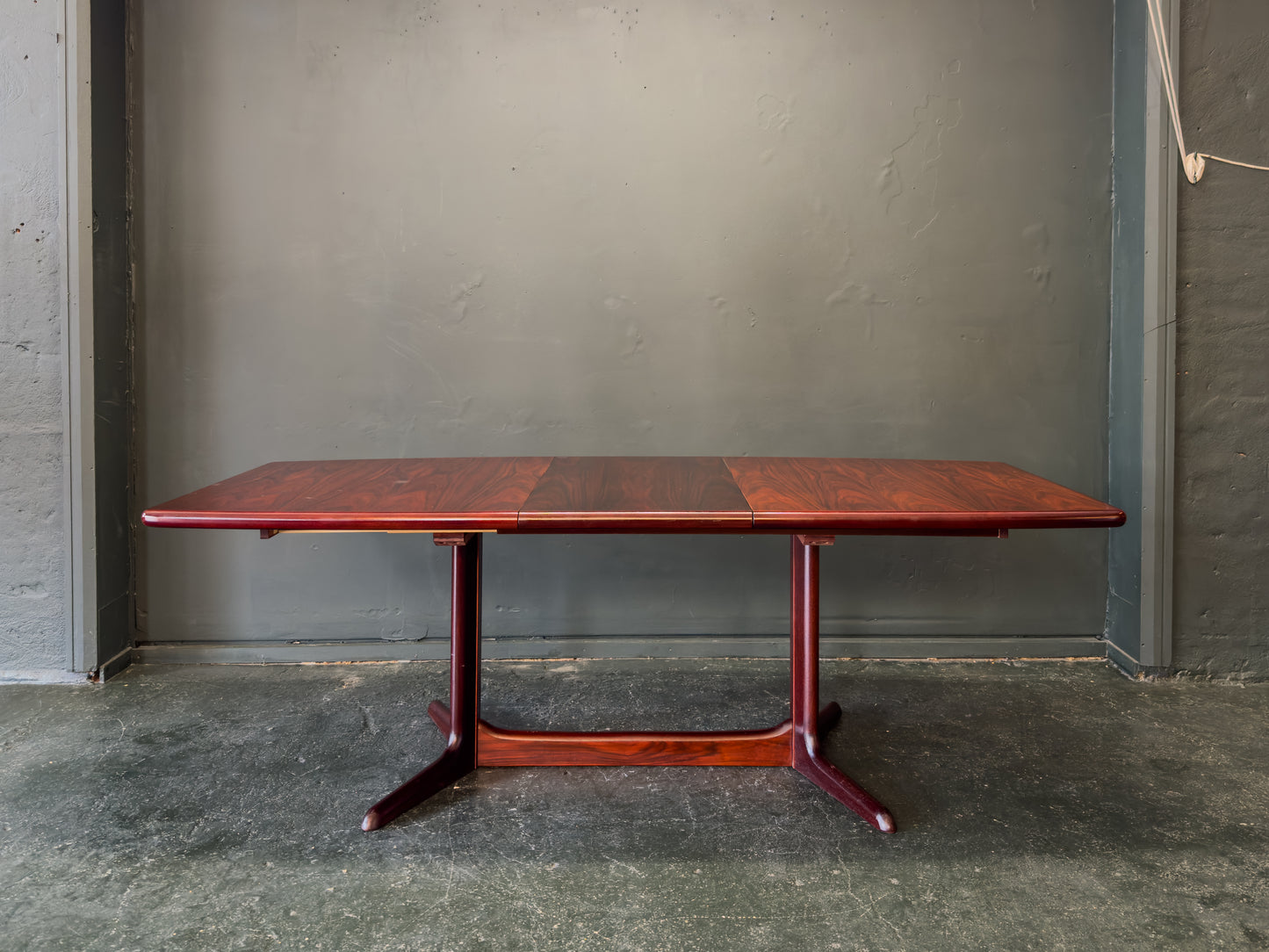 Rosewood Extending Dining Table by Skovby
