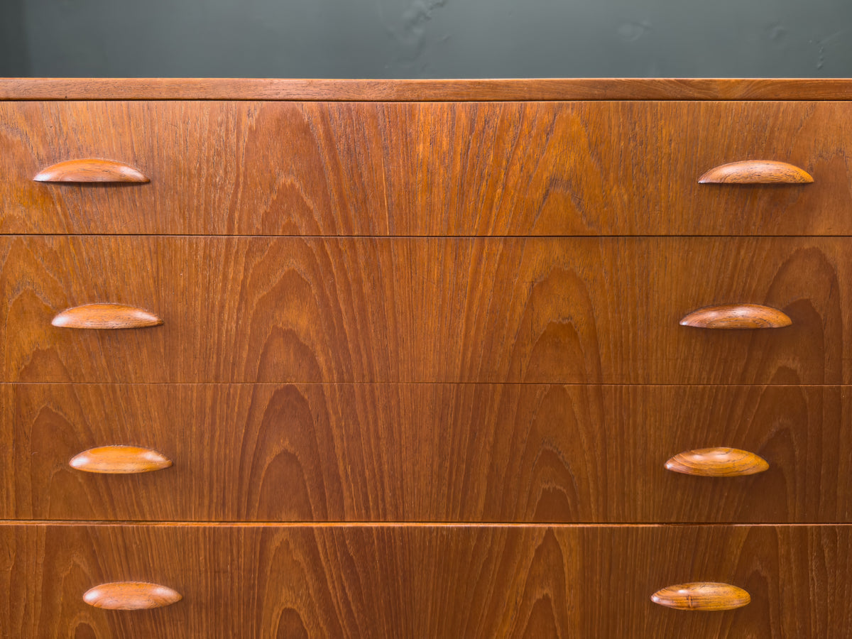Large Teak Chest of Drawers with 6 Drawers