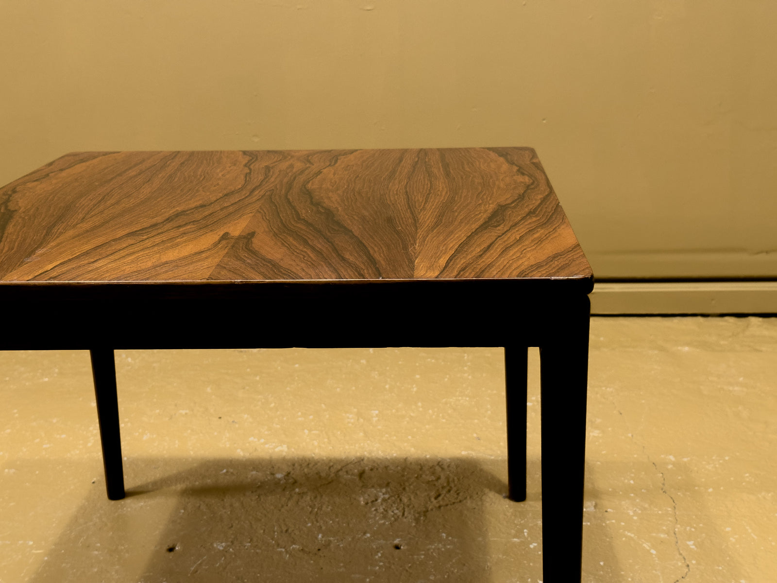 Medium Rosewood Coffee Table