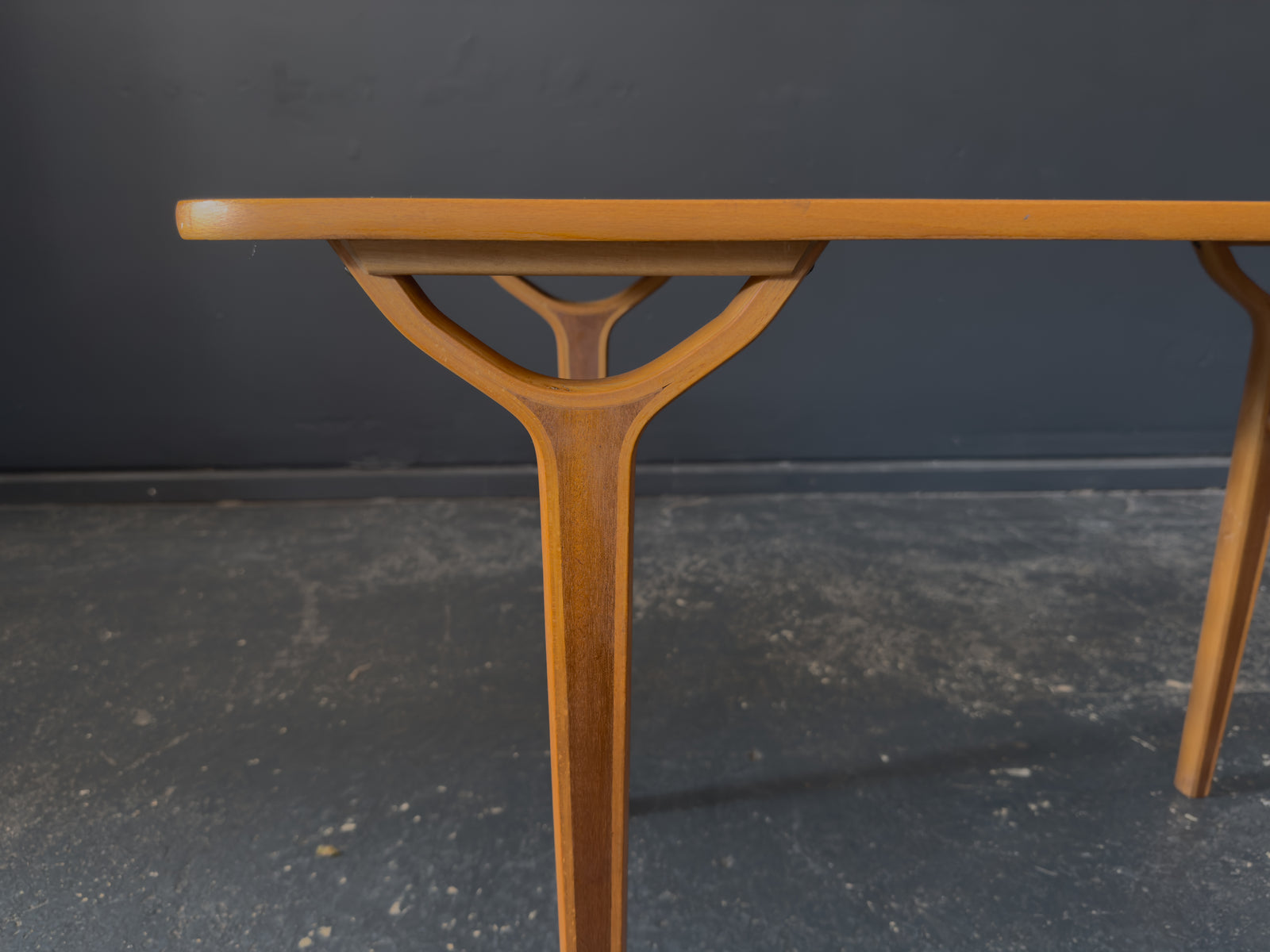 Hvidt & Mølgaard AX-6020 Table
