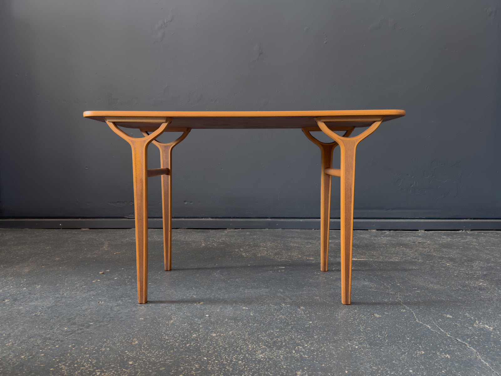 Hvidt & Mølgaard AX-6020 Table