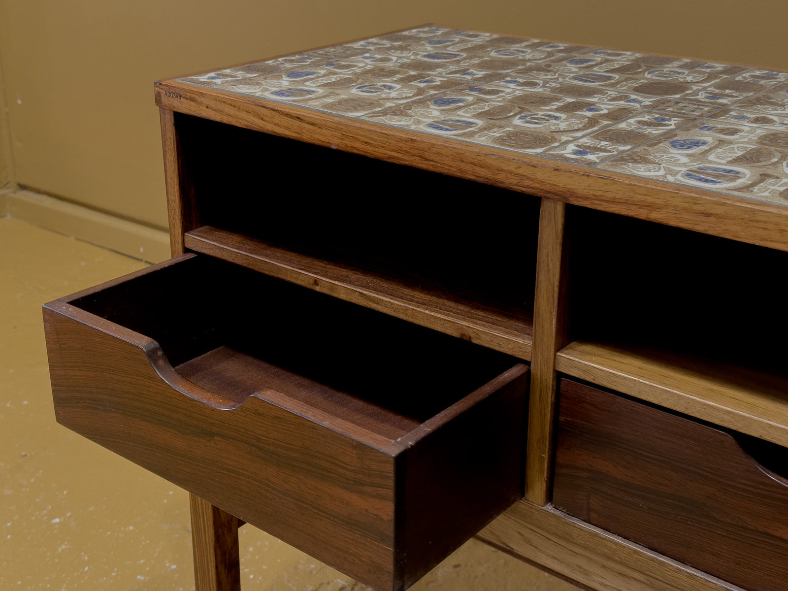 Royal Copenhagen Side Table