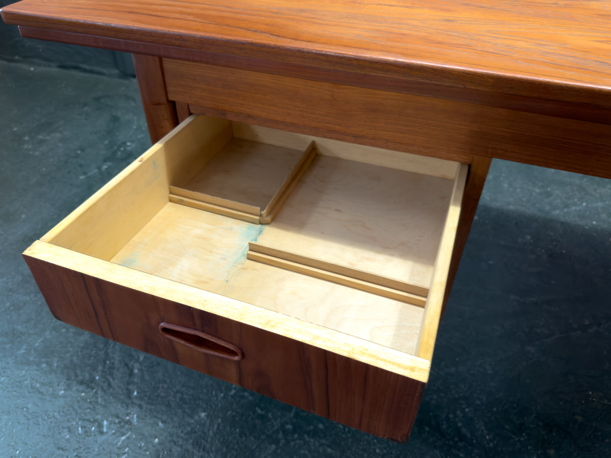 Extending Teak Desk