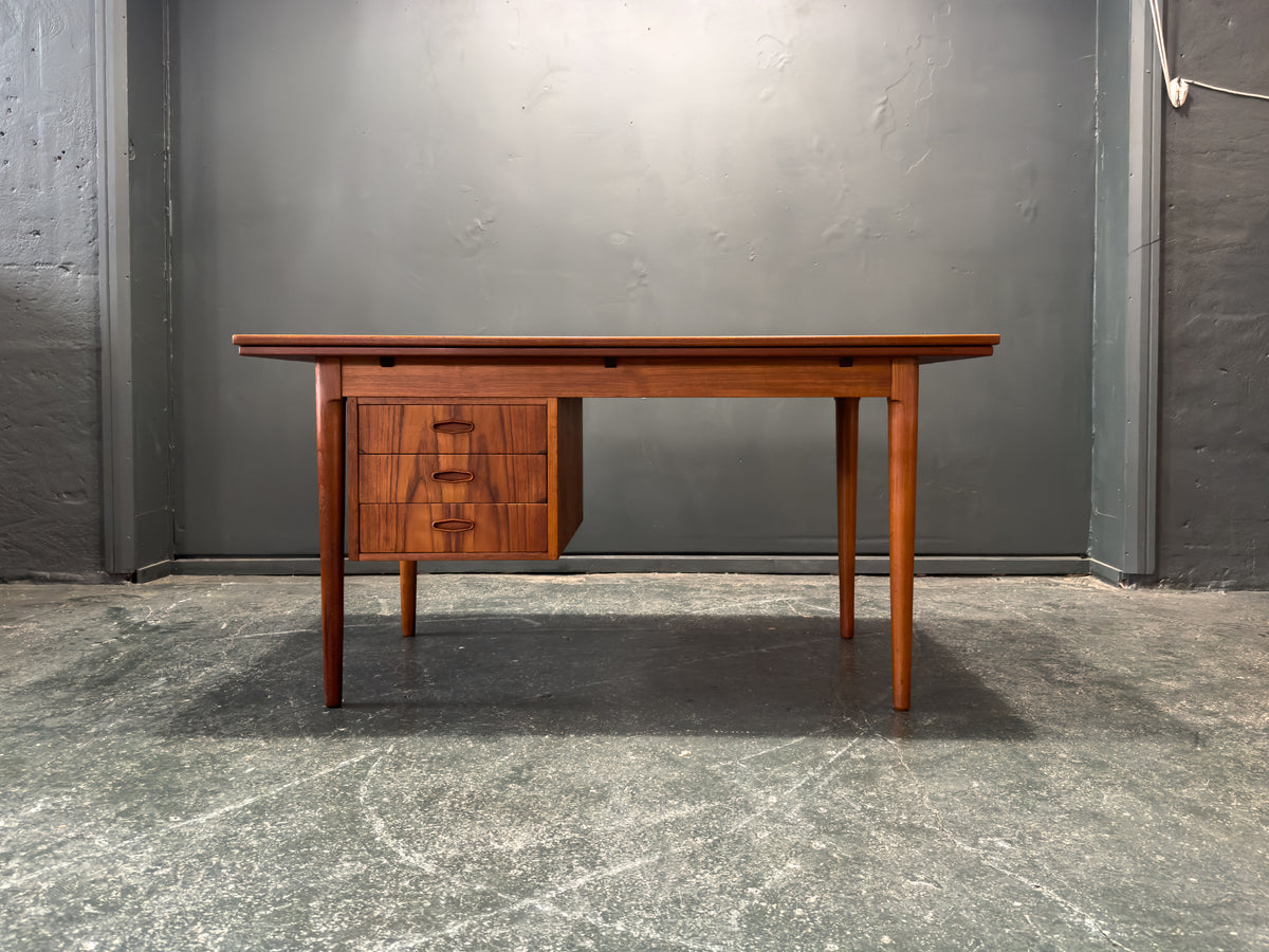 Extending Teak Desk