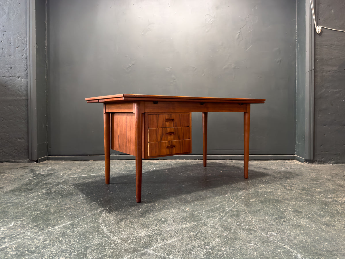 Extending Teak Desk