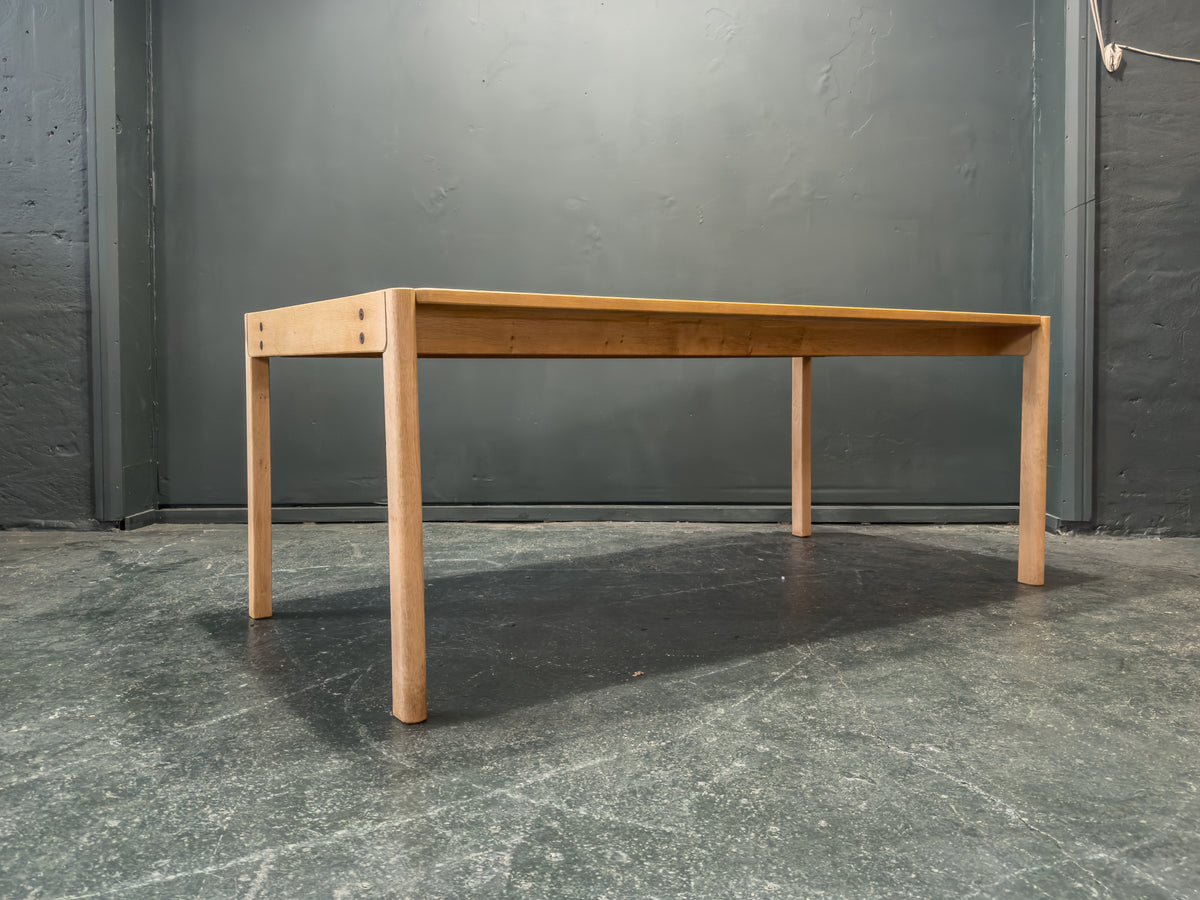 Model Albatros Oak Dining Table by Erik Ole Jorgensen