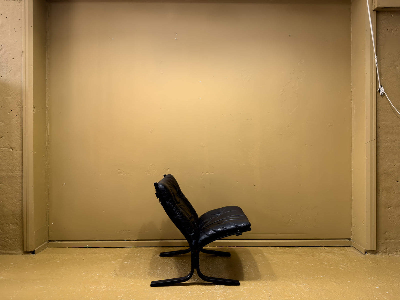 Black Siesta Chair