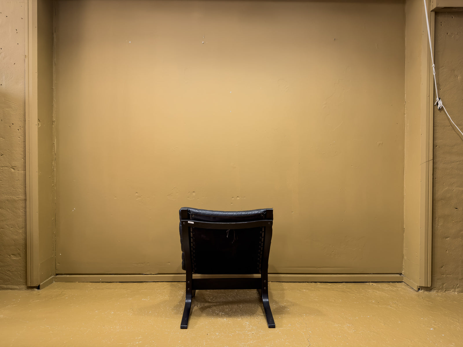 Black Siesta Chair