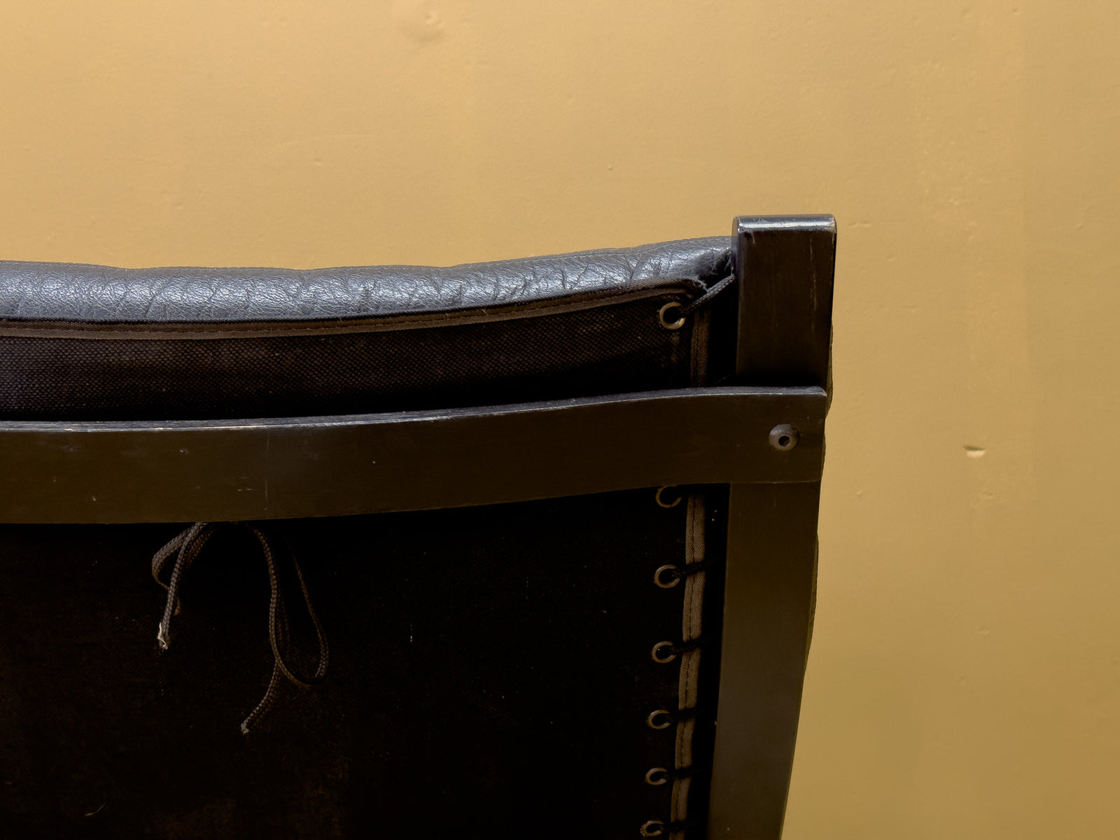 Black Siesta Chair