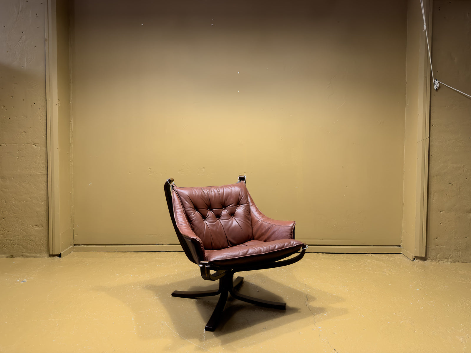 Red Falcon Chair with Arms