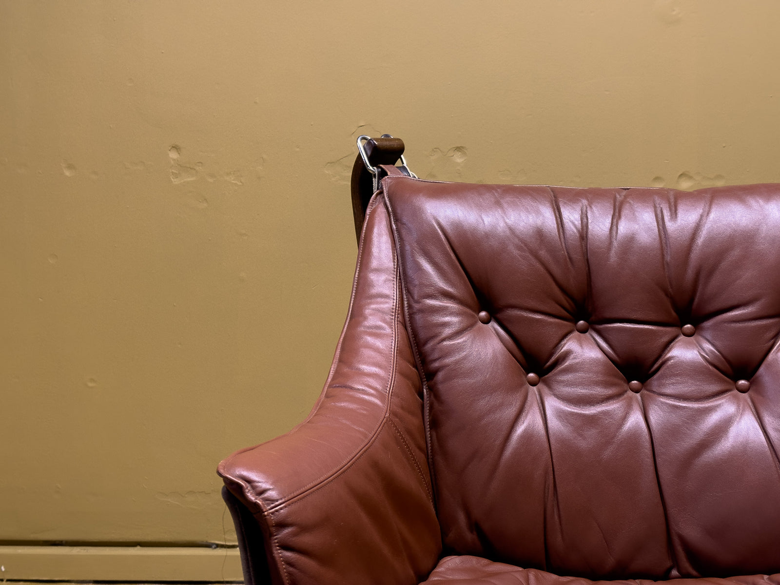 Red Falcon Chair with Arms