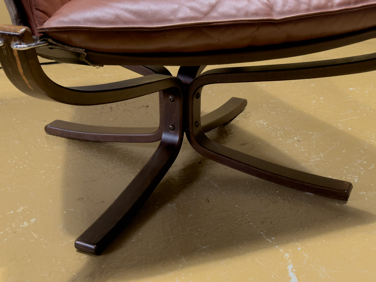 Red Falcon Chair with Arms