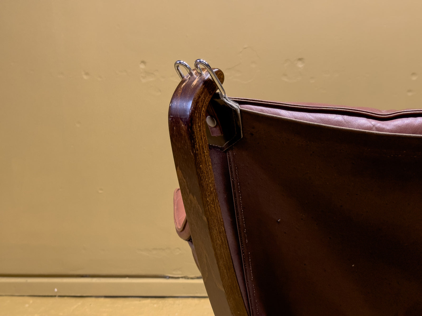 Red Falcon Chair with Arms