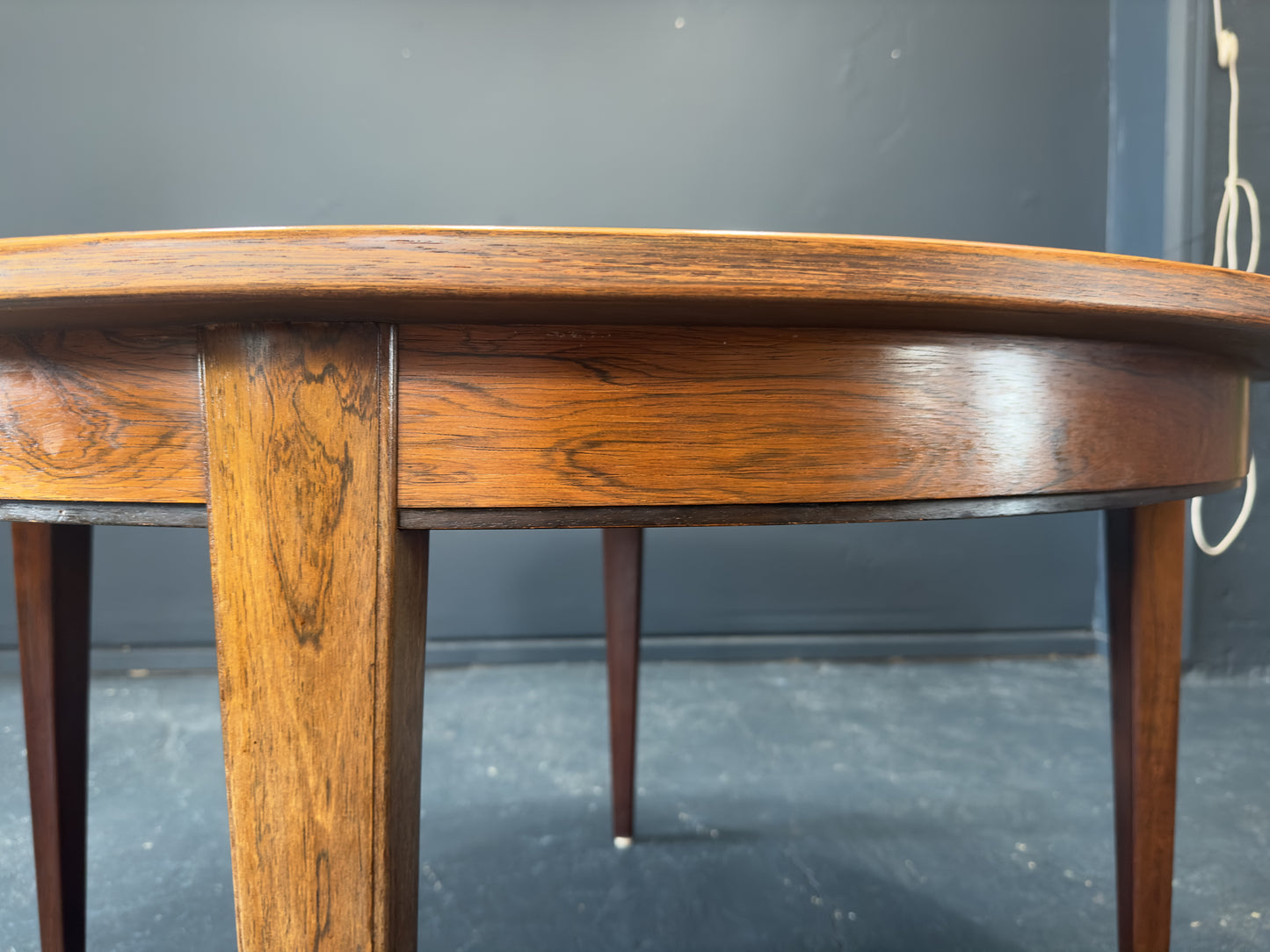 Round Rosewood Dining Table