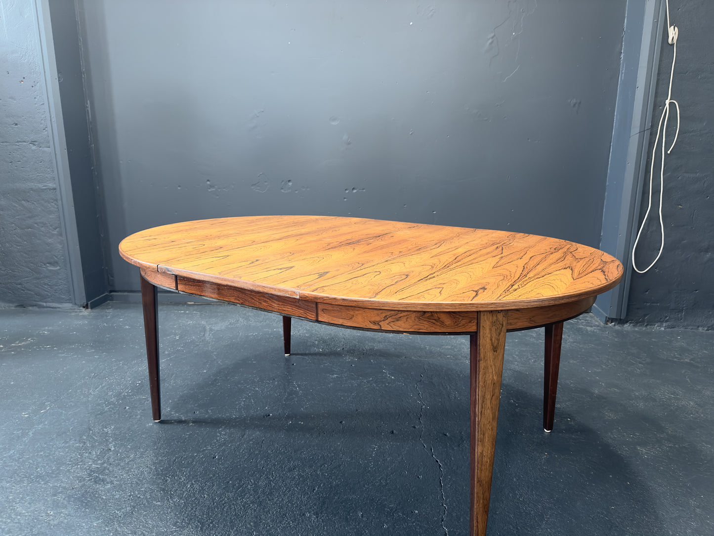 Round Rosewood Dining Table