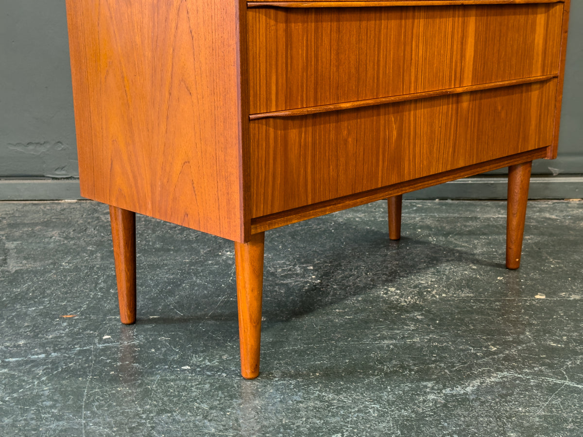 Teak Tallboy with 5 Drawers by Tylvad Hansen Møbelfabrik