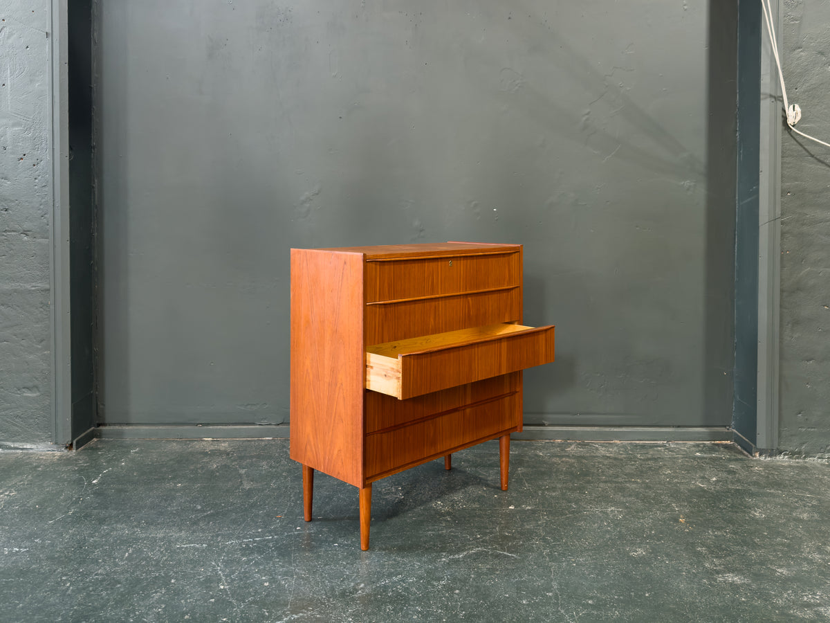 Teak Tallboy with 5 Drawers by Tylvad Hansen Møbelfabrik
