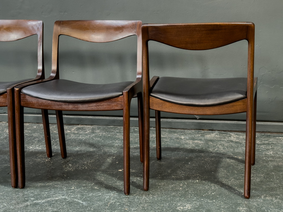 Set of 4 Rosewood and Black Leather Dining Chairs Designed by P.J. Møbelfabrik
