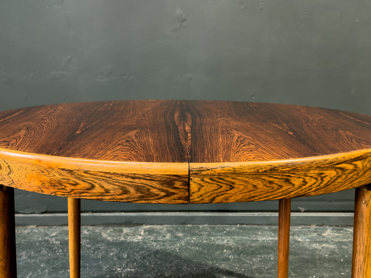 Round Rosewood Extending Dining Table