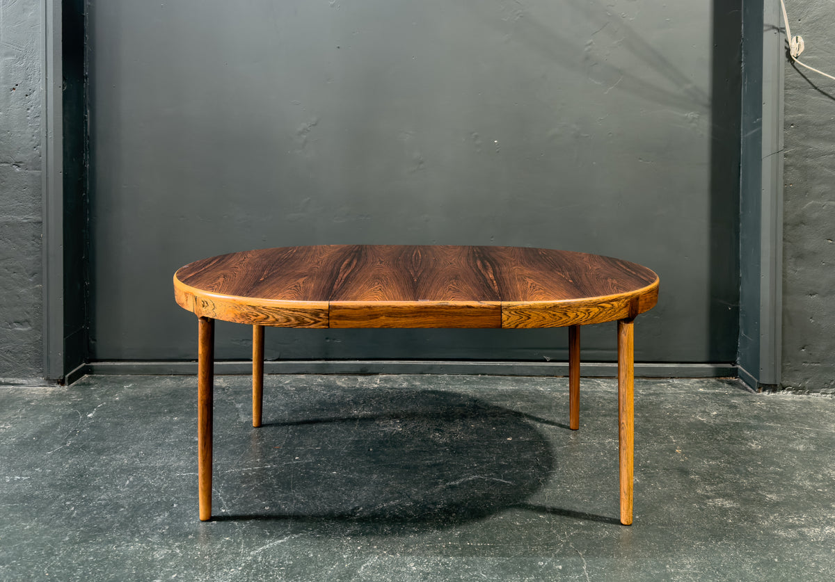 Round Rosewood Extending Dining Table