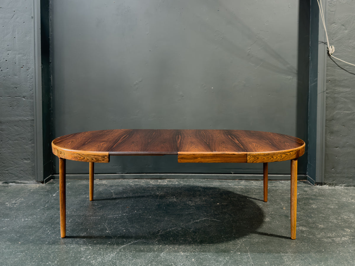 Round Rosewood Extending Dining Table