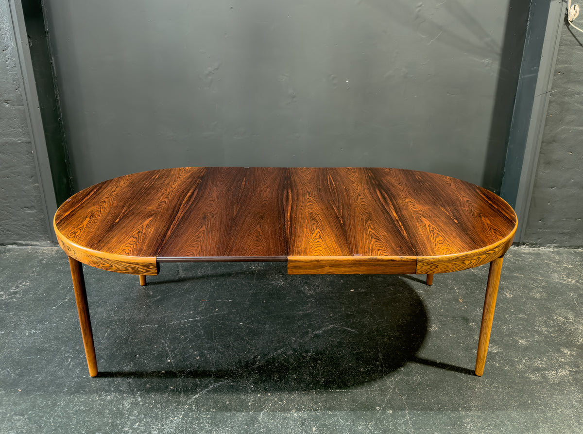 Round Rosewood Extending Dining Table