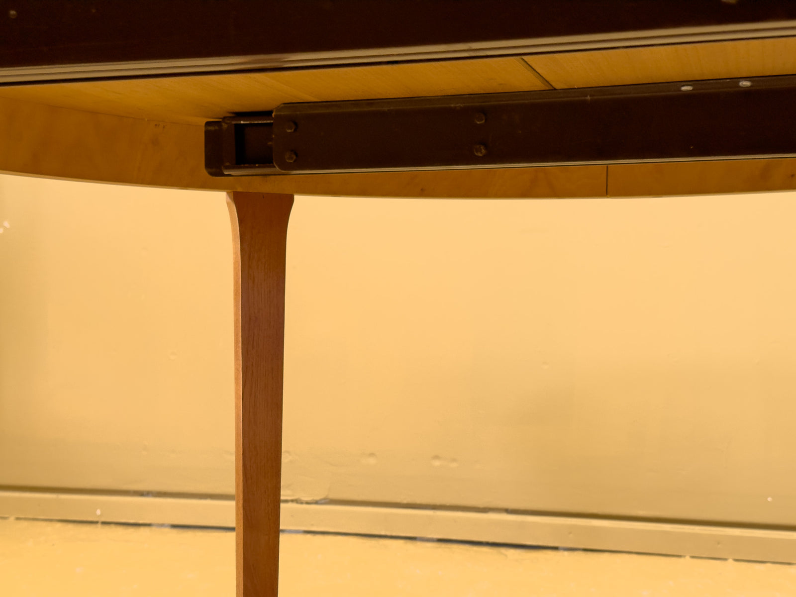 Round Teak Dining Table with Leaf