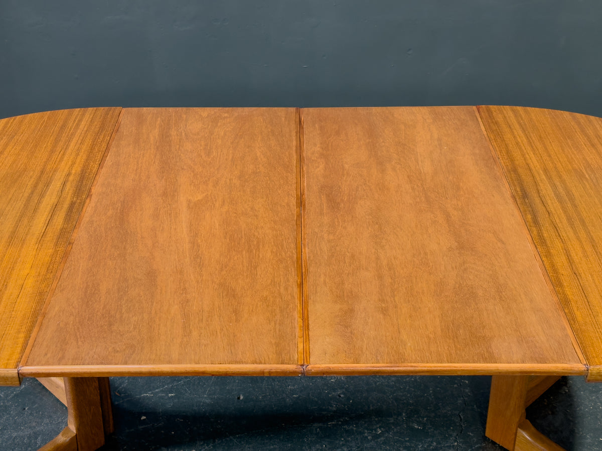 Round Teak Extending Pedestal Dining Table