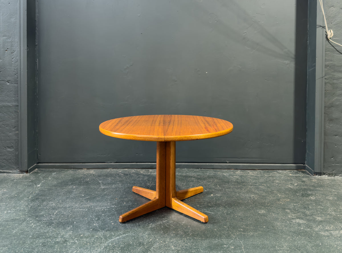 Round Teak Extending Pedestal Dining Table