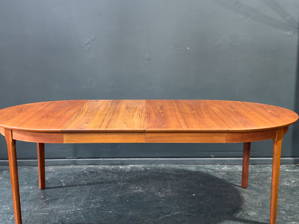 Round Extending Teak Dining Table