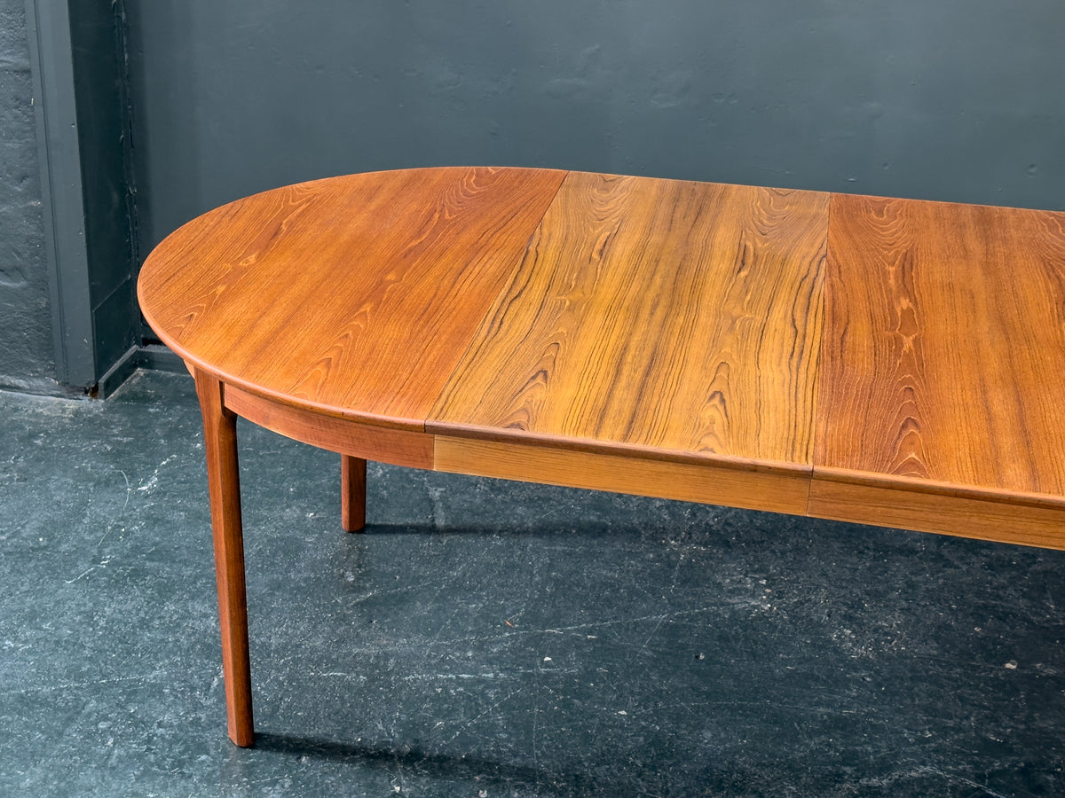 Round Extending Teak Dining Table