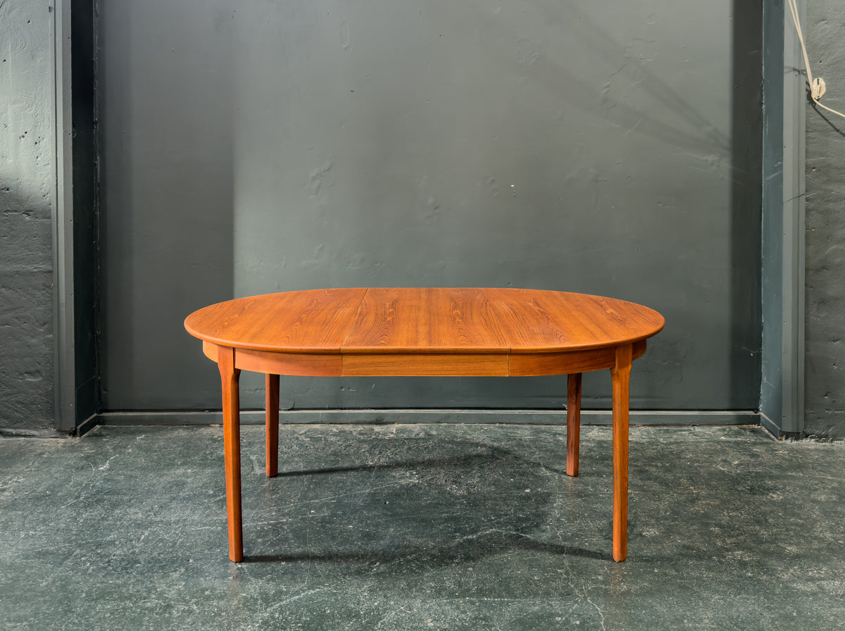 Round Extending Teak Dining Table