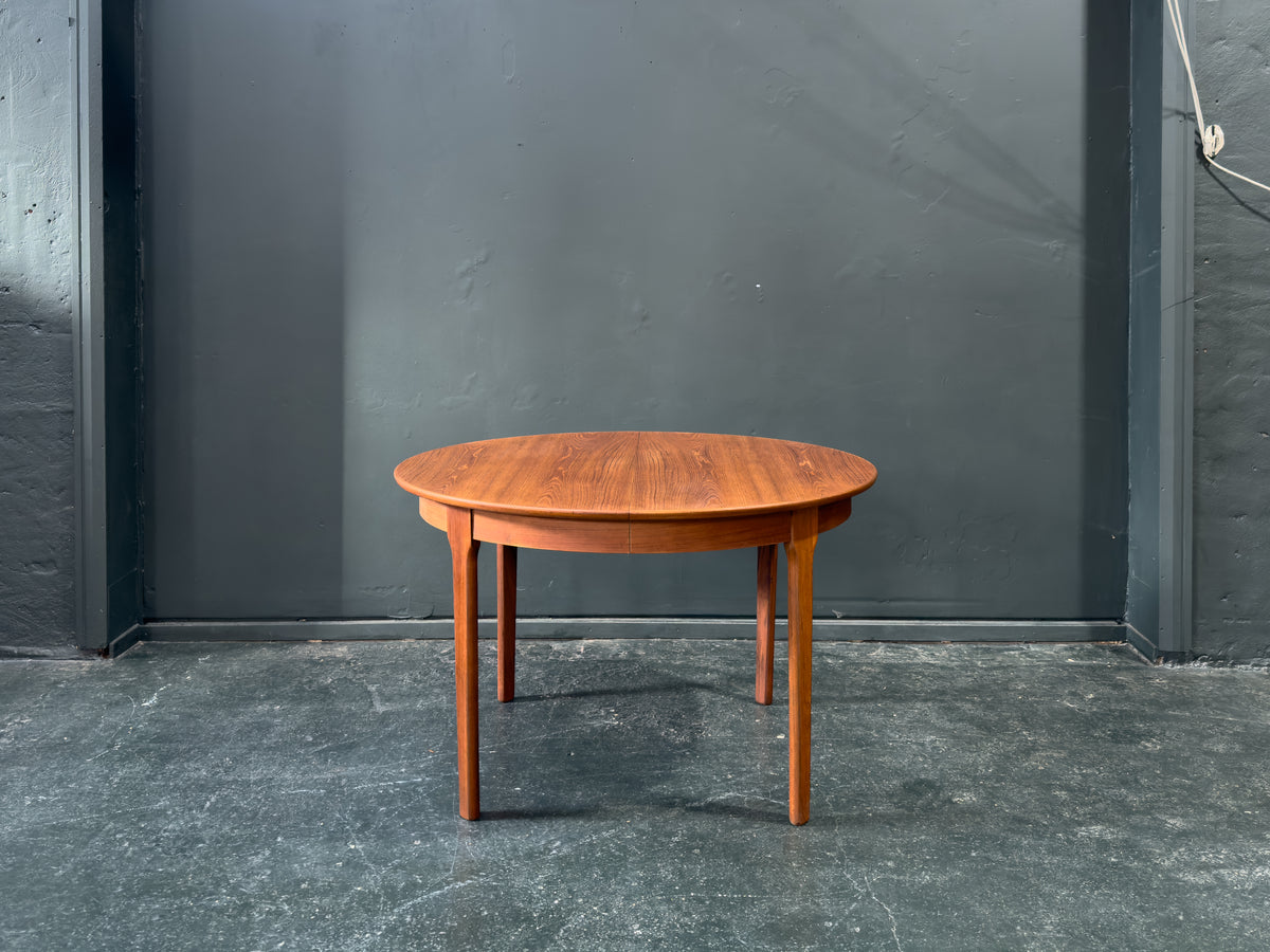 Round Extending Teak Dining Table