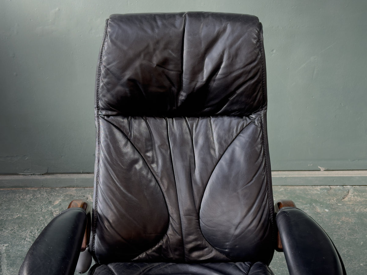 Black Leather Reclining Armchair