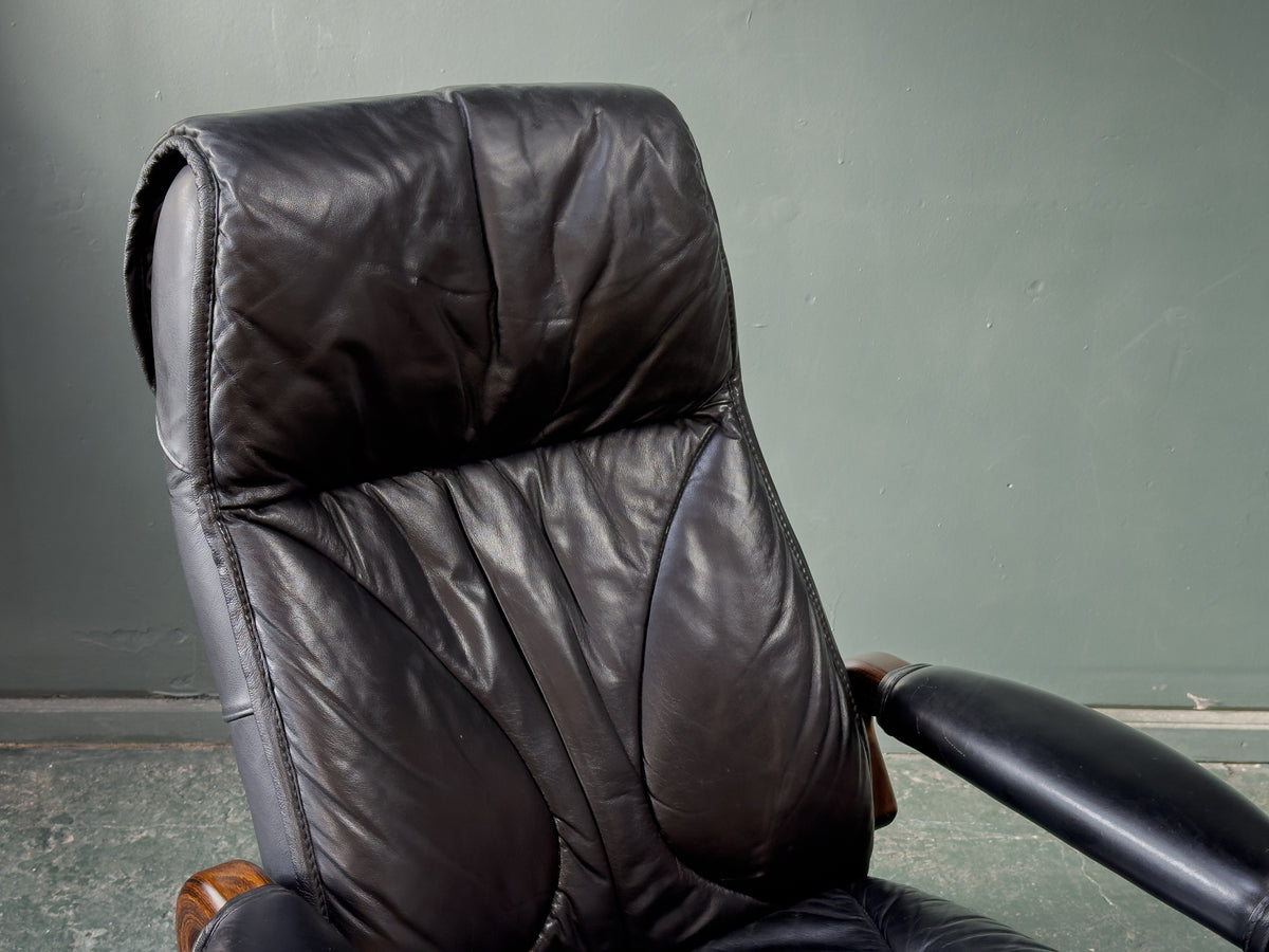 Black Leather Reclining Armchair