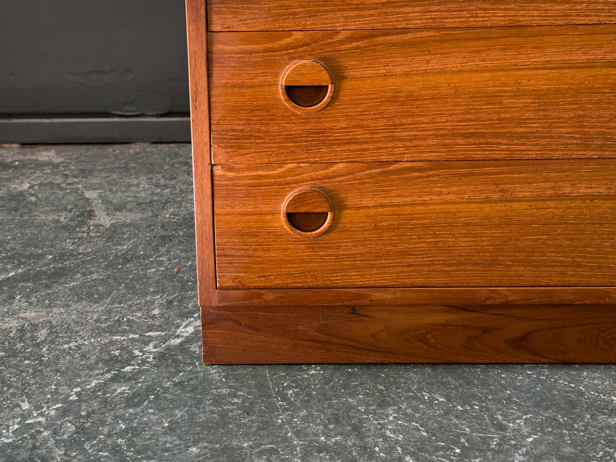 Teak Chest of Drawers with Round Handles