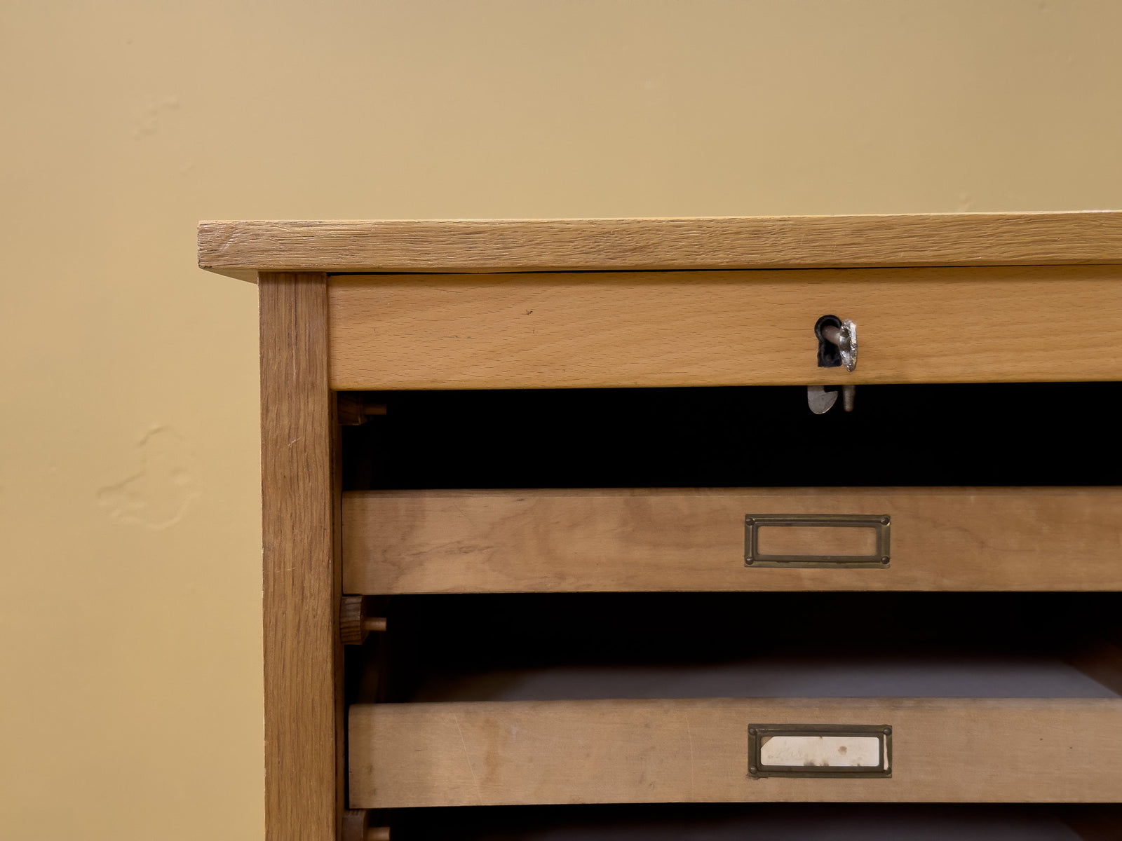 Filing Cabinet