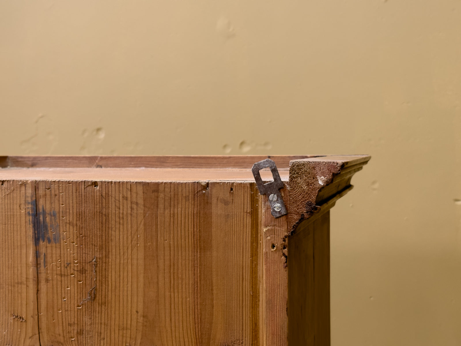 Danish folk cabinet