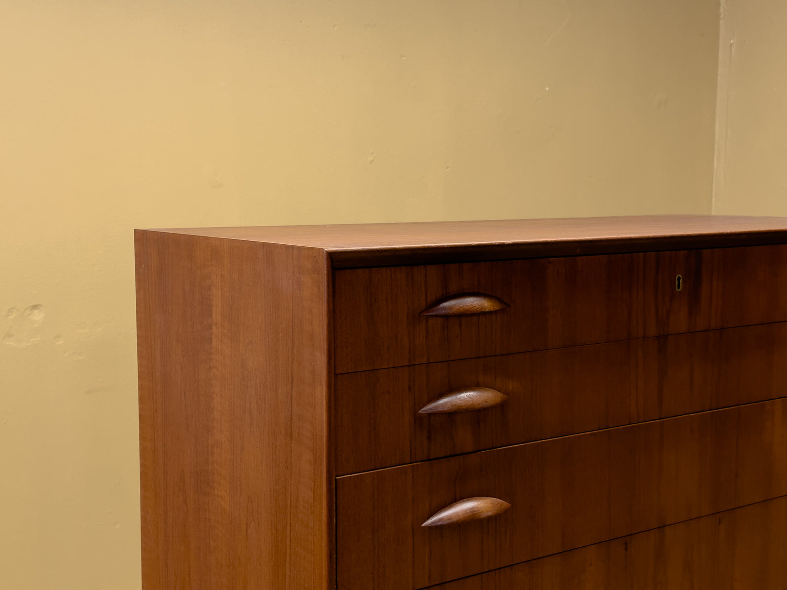 Teak chest of drawers