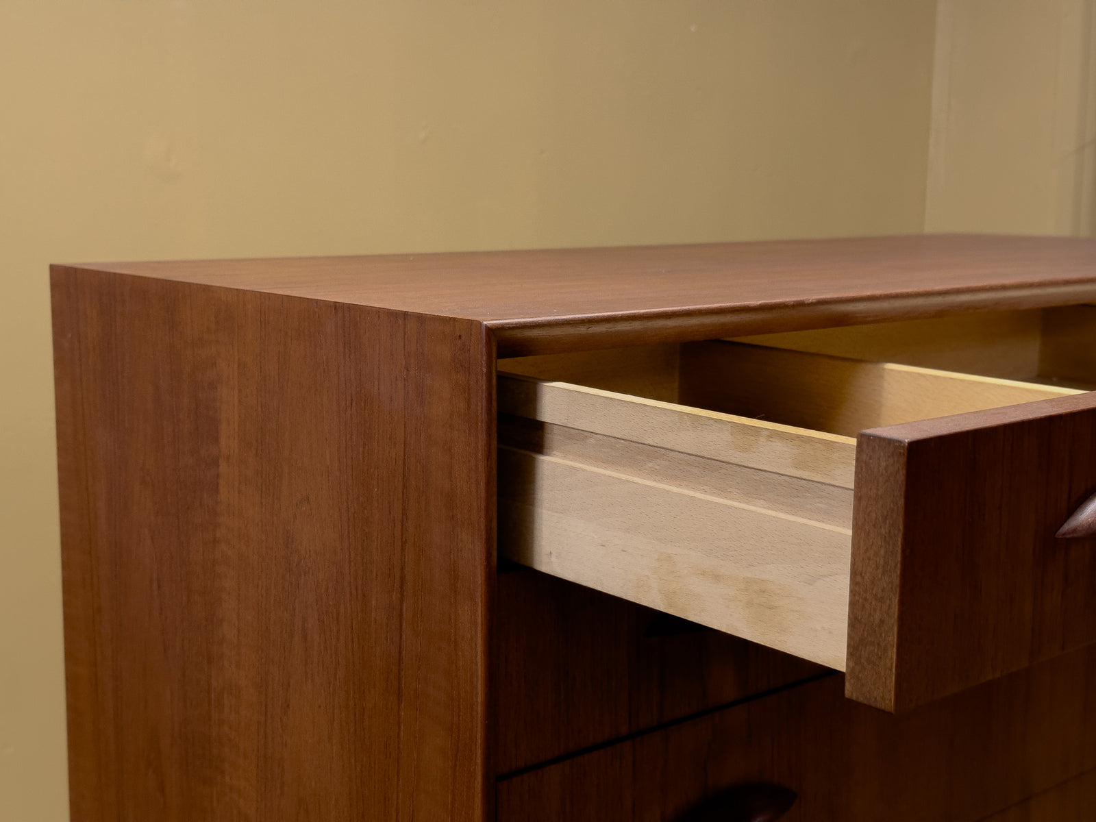 Teak chest of drawers