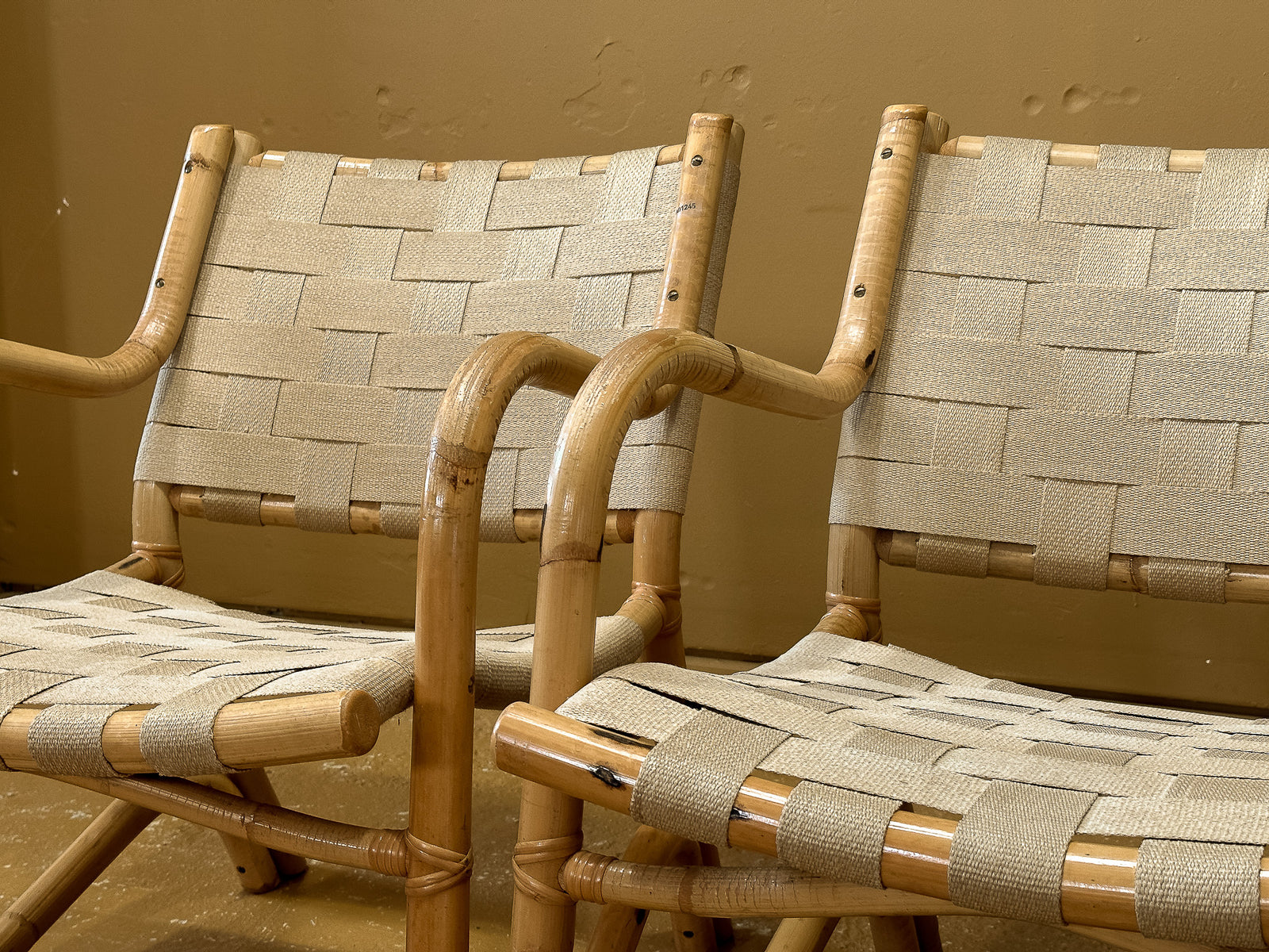 Singular Bamboo Lattice Chair