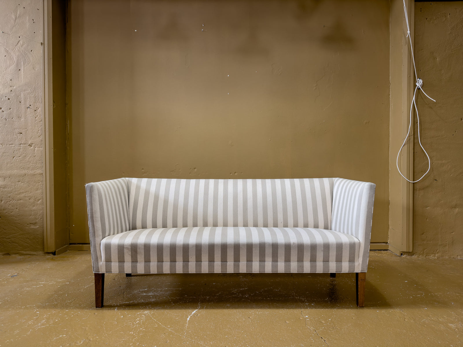 Grete Jalk JH180 Striped Sofa